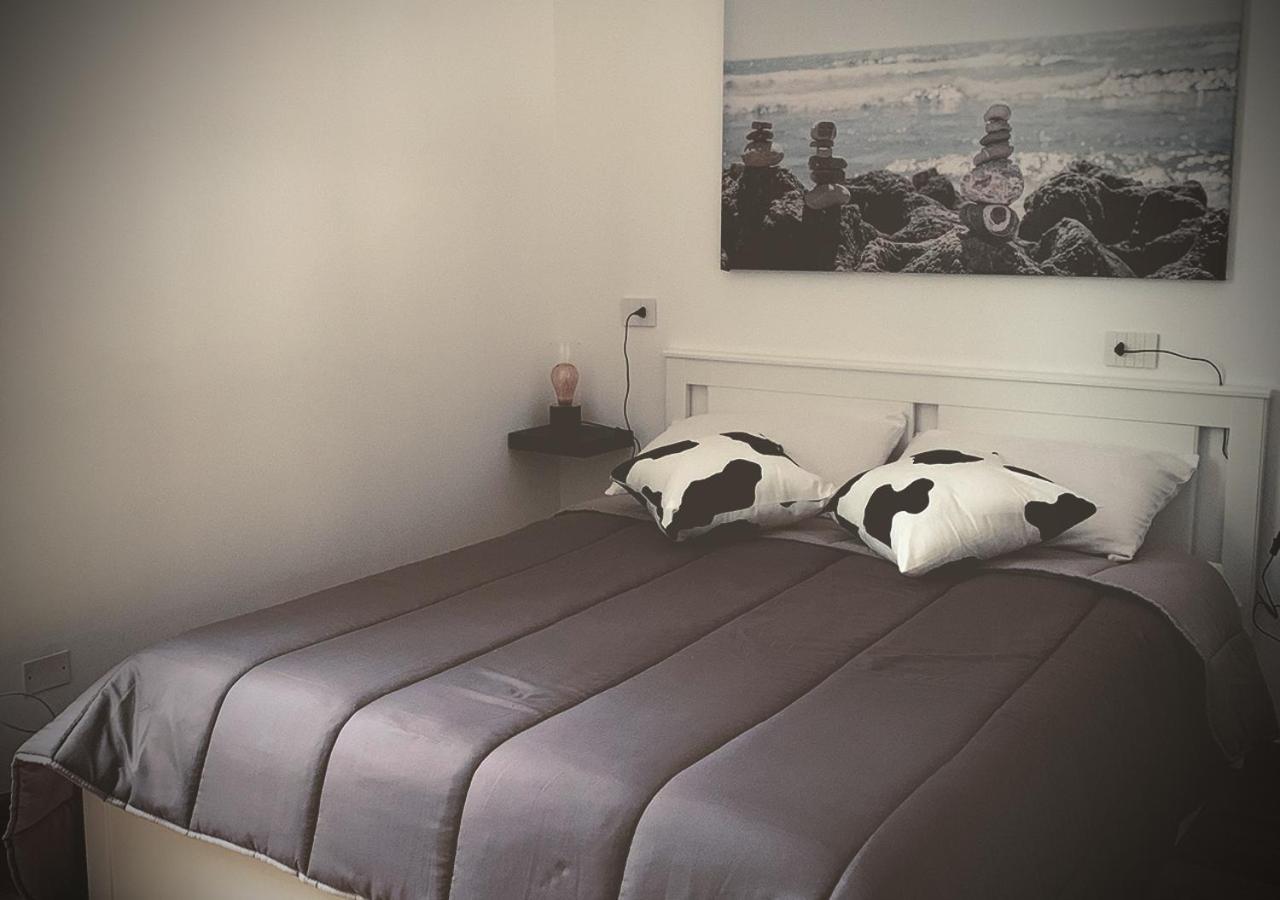 Satyria Apartments 塔兰托 外观 照片